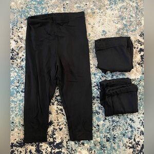 Uniqlo Baby Black Leggings Set of 3 Sz 12-18mo